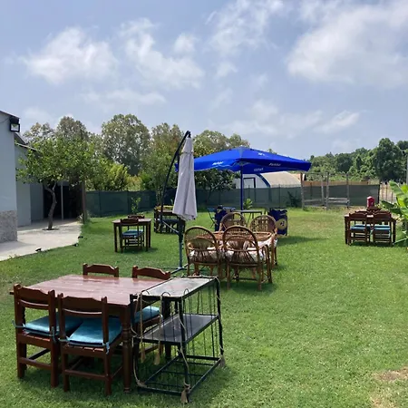 Baraqa Hoolbox Campsite *